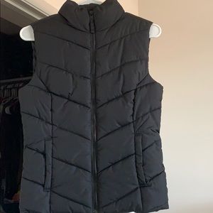 BLACK 🖤🖤 Aeropostale Vest